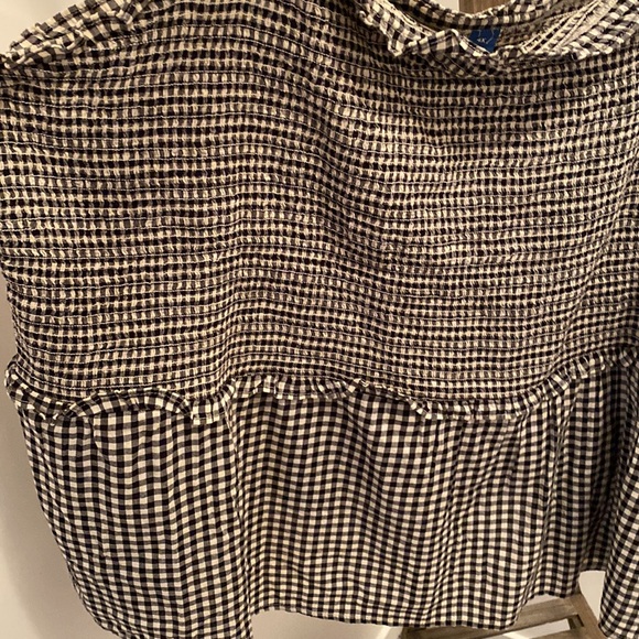 Old Navy - Picture 3 of 6